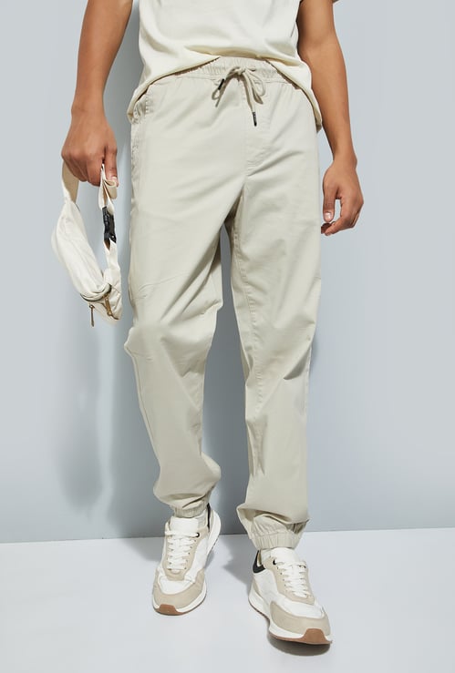 URB_N Men Solid Joggers