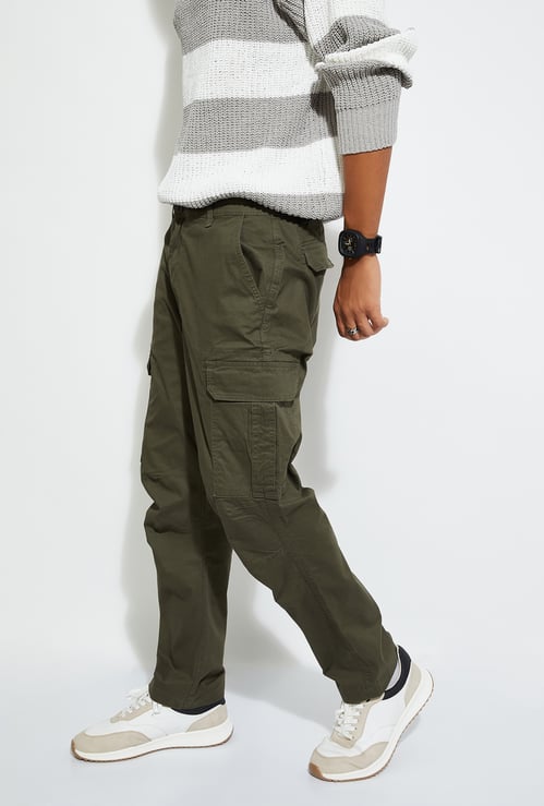 URB_N Men Relaxed Fit Solid Cargos