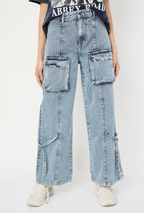 Women Washed Wide-Leg Cargo Jeans