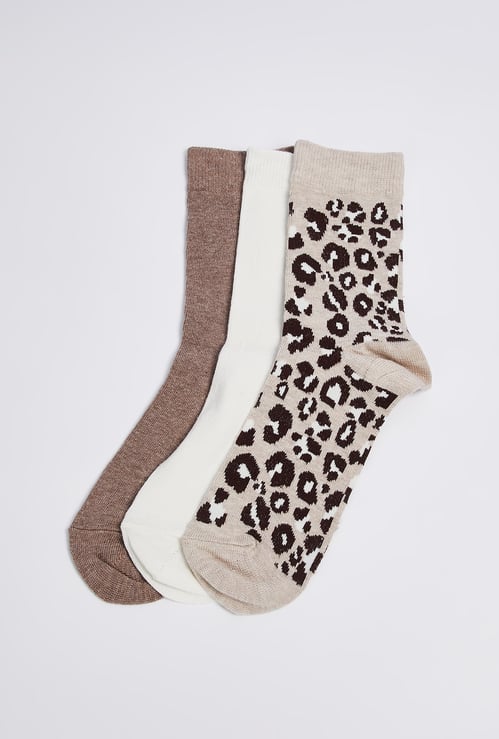 Women Assorted Crew Length Socks - Pack of 3