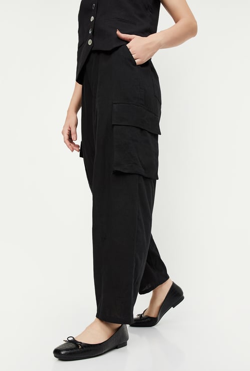 Women Solid Cargo Trousers