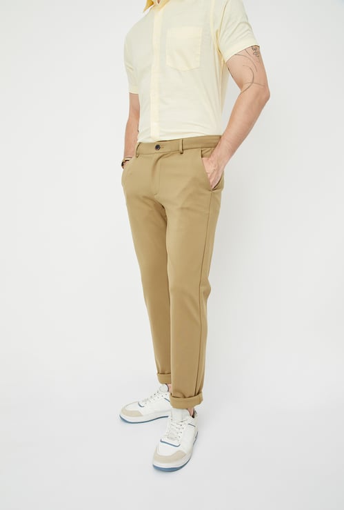 Men Solid Slim Fit Chinos