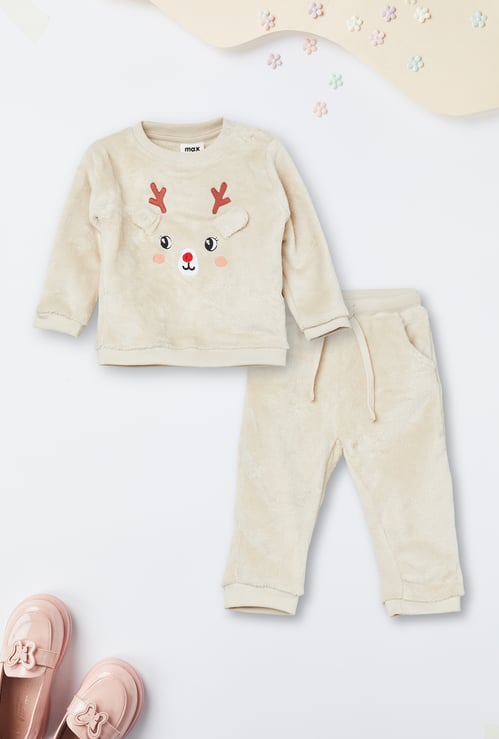 Girls Reindeer Appliue Fuzzy Jogger Set