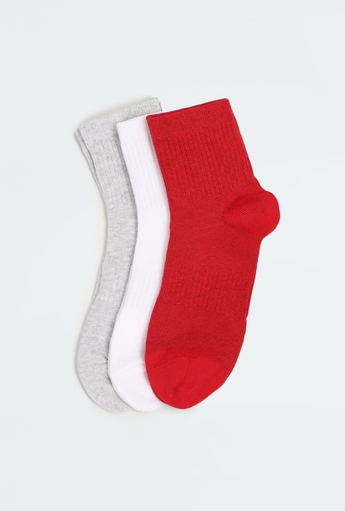 Women Assorted Ankle-Length Socks - Pack of 3