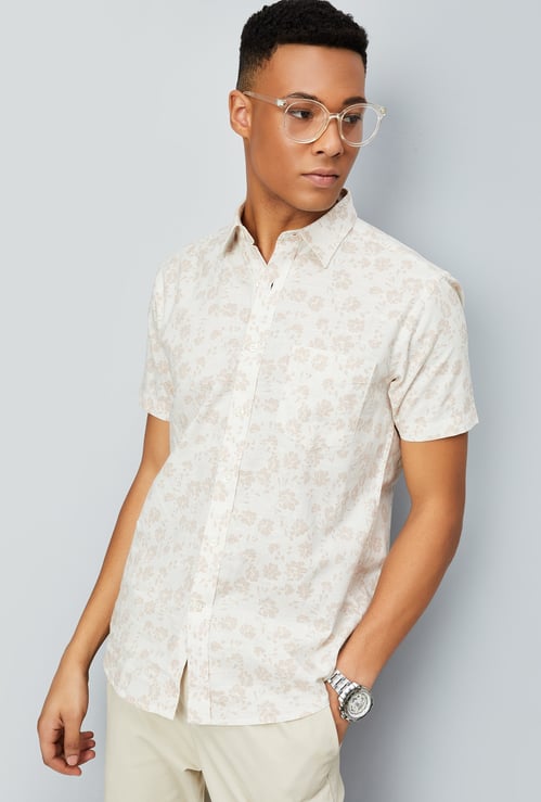 Men Printed Slim Fit Shirt