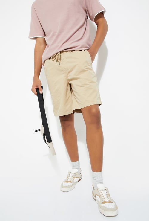 URB_N Men Solid Shorts