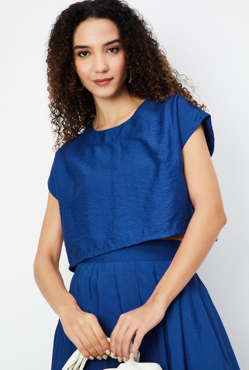 Kalki x Max Women Solid Crop Top