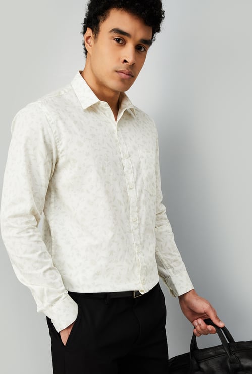 Men Printed Slim Fit Formal Shirt