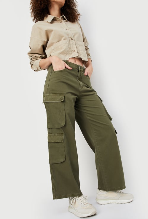 Women Solid Cargo Jeans