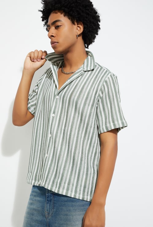 URB_N Men Striped Relaxed Fit Shirt