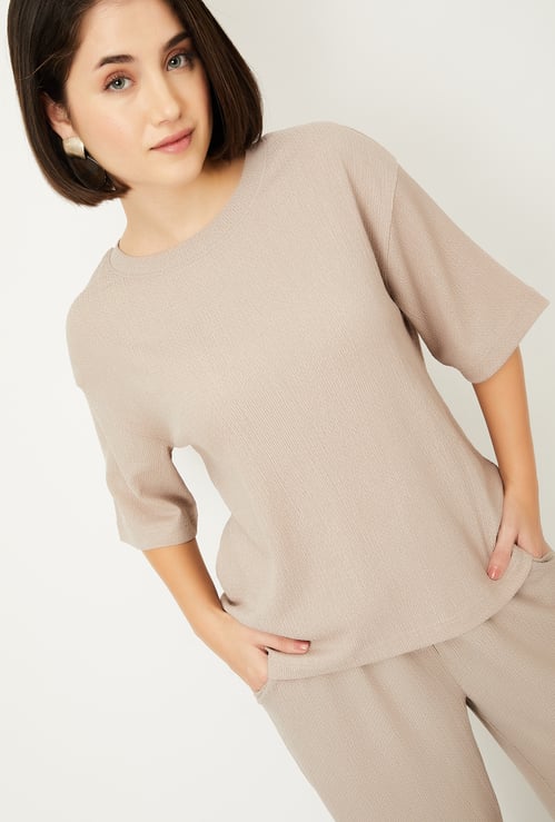 Women Textured T-shirt