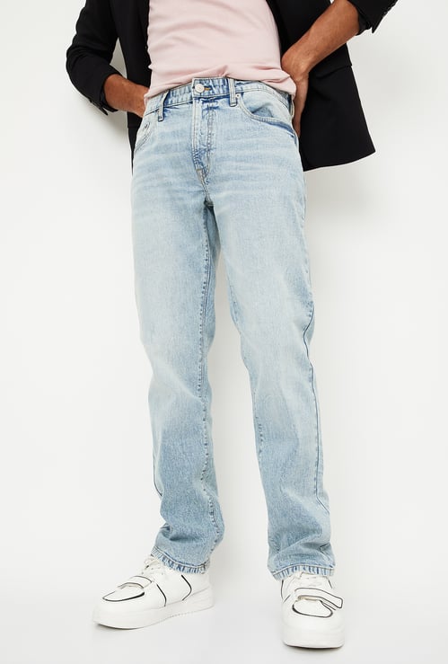 Men Washed Straight Fit Jeans