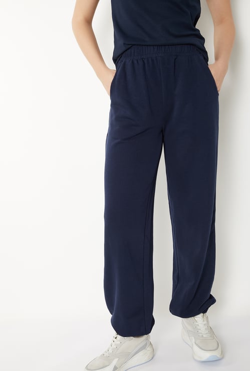 Women Solid Athleisure Joggers