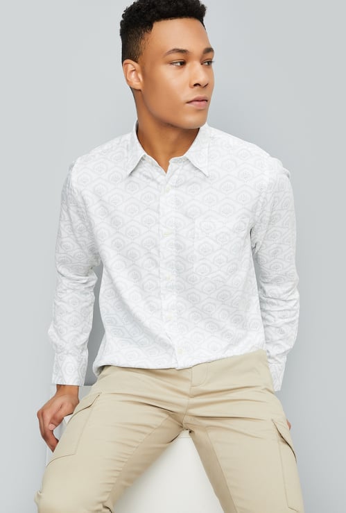Men Printed Slim Fit Shirt