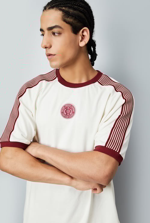 Men Shoulder Striped Oversized Sports T-shirt
