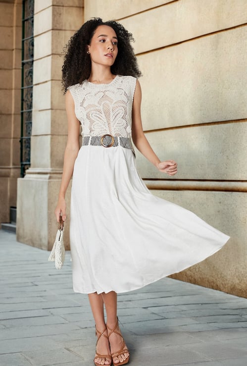 Women Solid A-line Belted Skirt