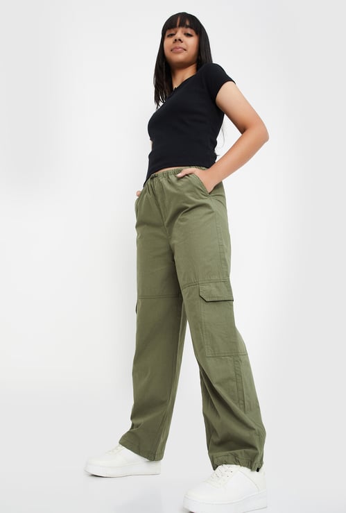 Women Solid Cargo Parachute Trousers