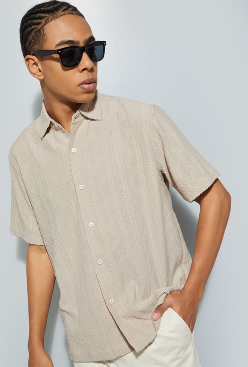 URB_N Men Embroidered Relaxed Fit Resort Shirt