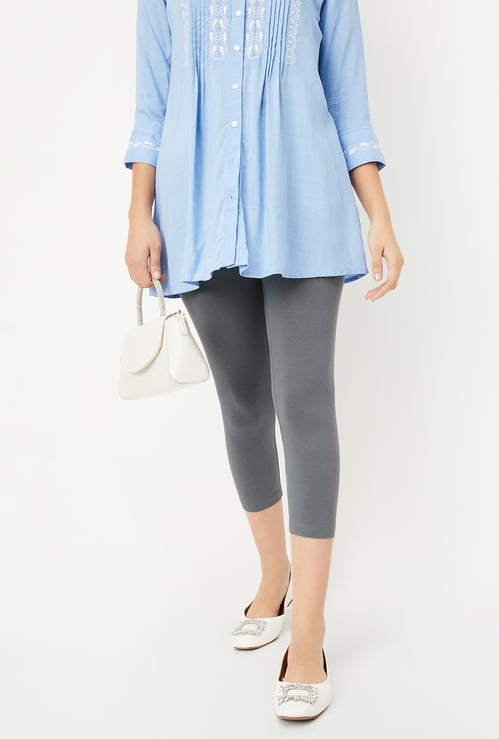 Women Solid Calf Length Leggings