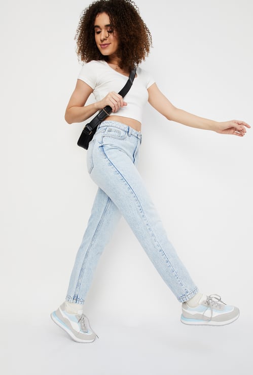 Women Washed Mom Fit Jeans