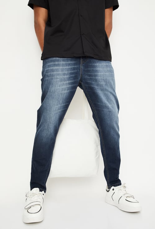 Men Washed Carrot Fit Jeans