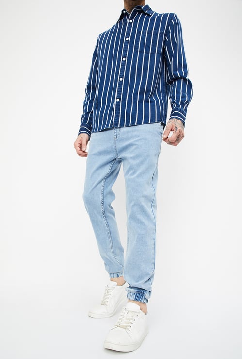 Men Washed Carrot Fit Jogger Jeans