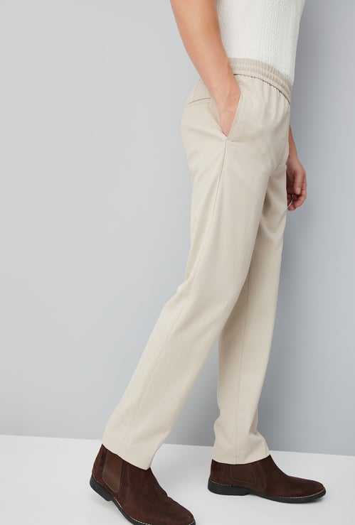 Men Textured Slim Fit Formal Trousers
