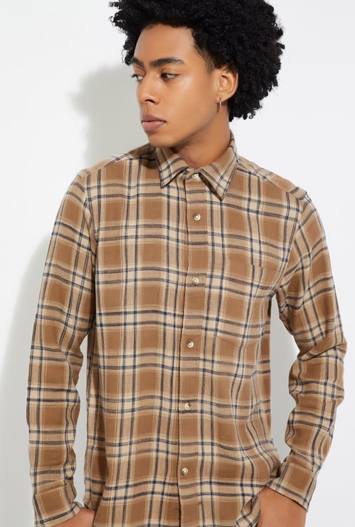 URB_N Men Checked Regular Fit Shirt