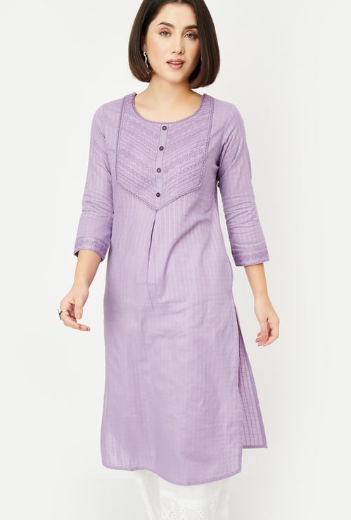 Women Embroidered Straight Kurta