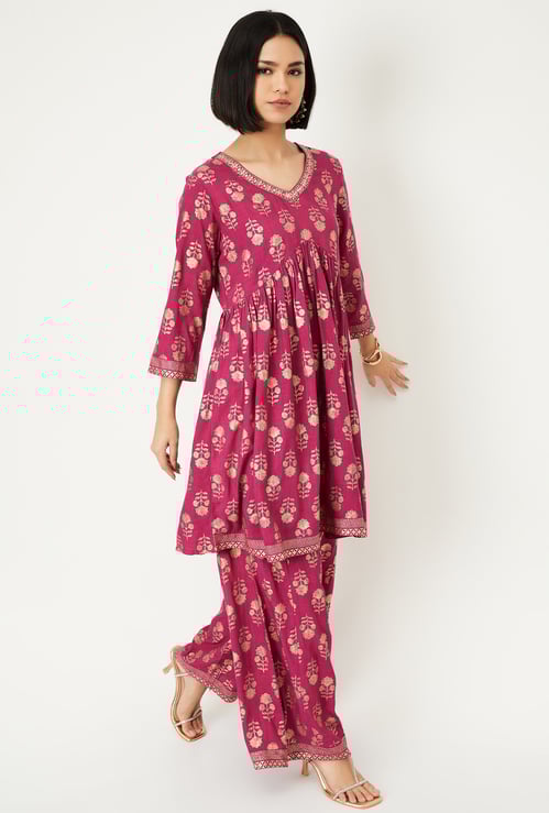 Kalki x Max Women Foil Print Kurta Set