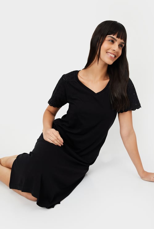 Women Solid Night Dress