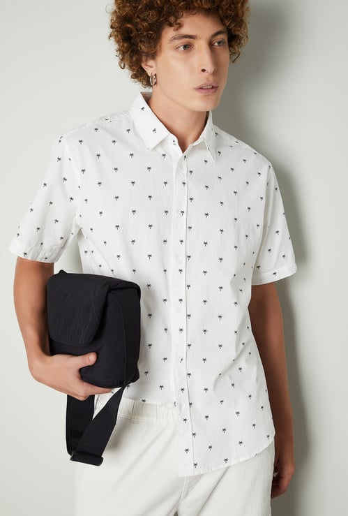 Men Printed Slim Fit Shirt