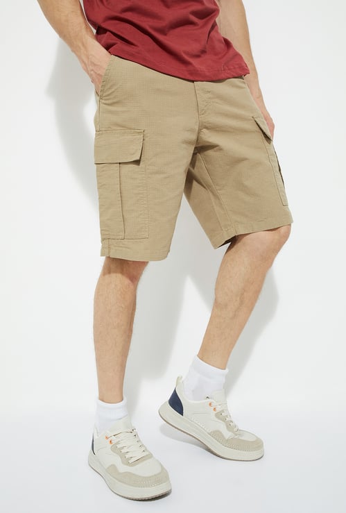 URB_N Men Solid Cargo Shorts