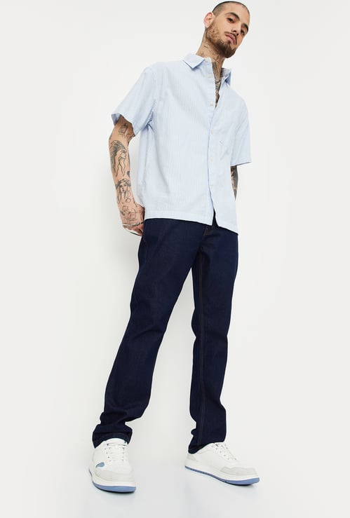Men Solid Regular Fit Jeans