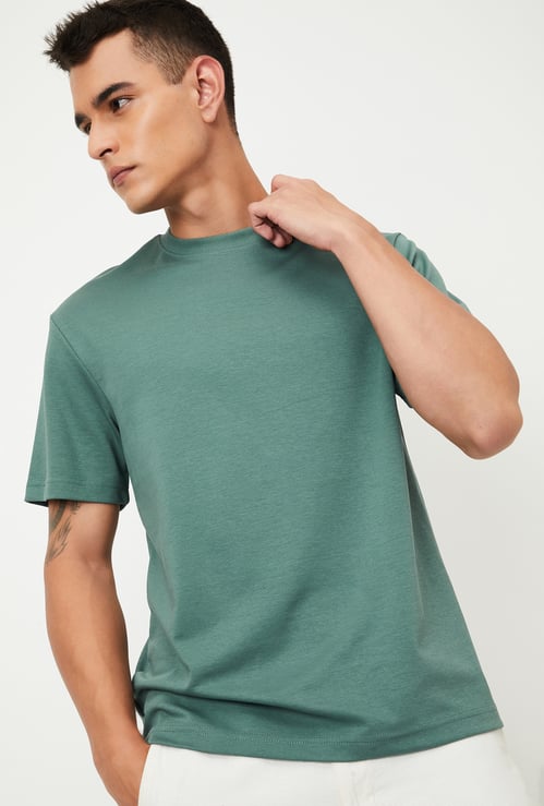 Men Solid T-shirt