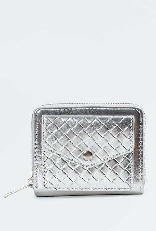 Women Metallic Finish Clutch