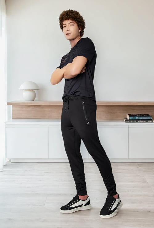 URB_N Men Textured Athleisure Joggers