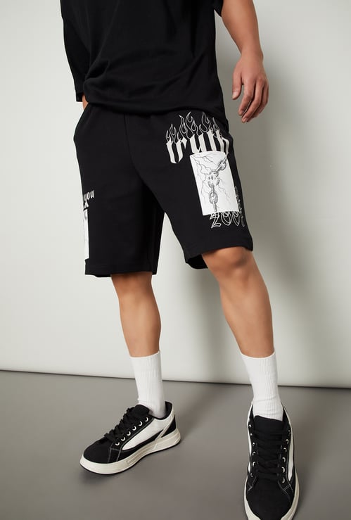 Men Printed Relaxed Fit Shorts