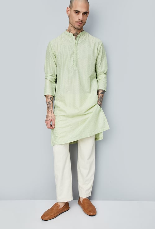 Men Embroidered Regular Fit Kurta