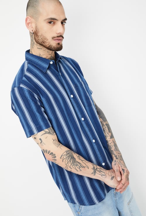 URB_N Men Striped Shirt