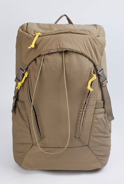 Men Textured Backpack