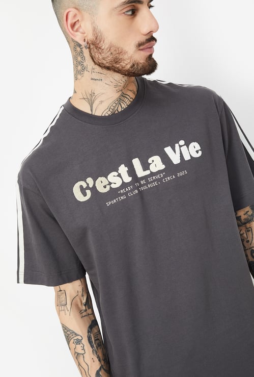 Men Chenile Embroidered Oversized Athleisure T-shirt