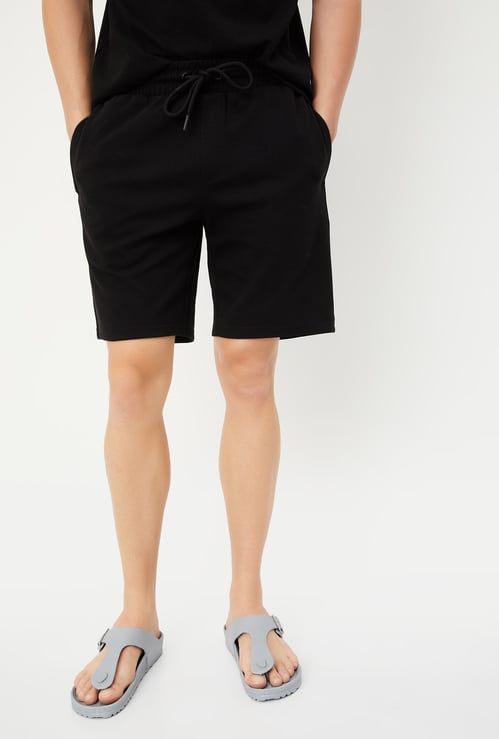 Men Textured Regular Fit Shorts