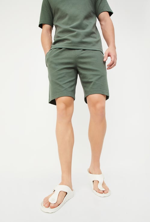 Men Textured Regular Fit Shorts