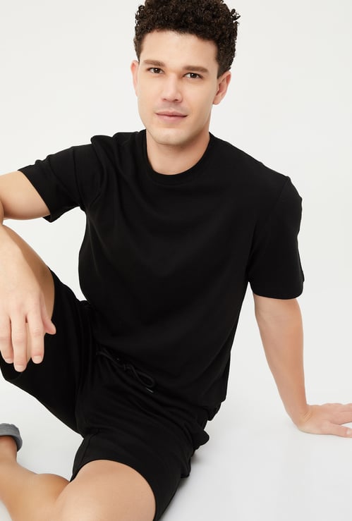 Men Textured T-shirt