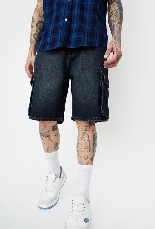 Men Washed Cargo Denim Shorts