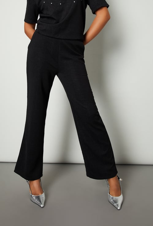 Women Solid Trousers