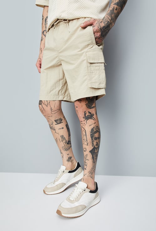 Men Textured Athleisure Cargo Shorts