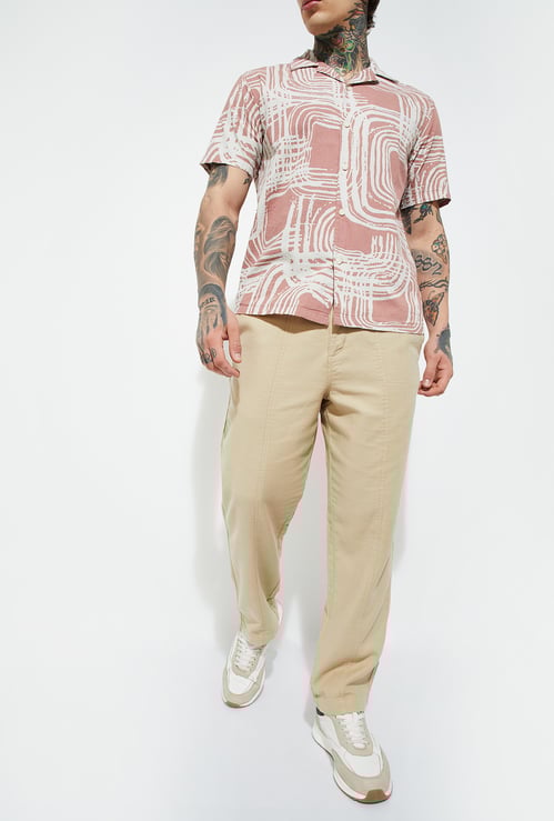 URB_N Men Solid Loose Fit Trousers