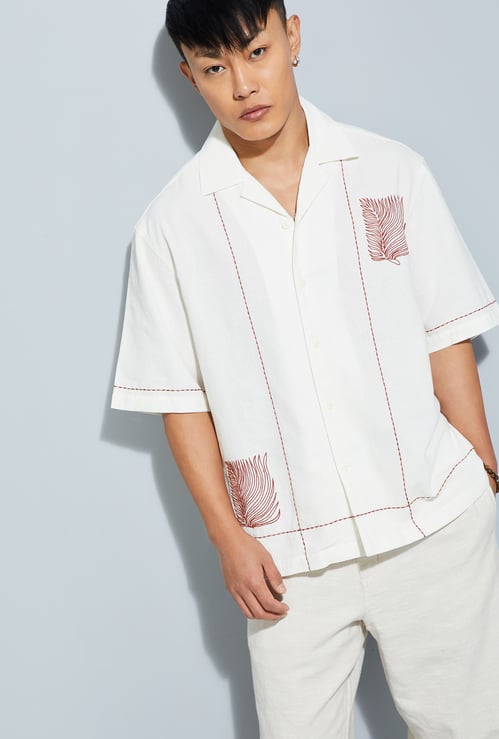 URB_N Men Embroidered Oversized Resort Shirt